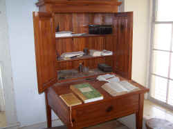 Inside Hospital5.jpg (865898 bytes)