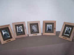 Officer's Quarters Inside4.jpg (661135 bytes)